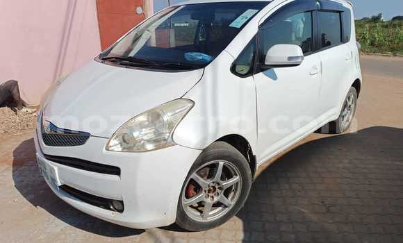 Comprar Usado Toyota Ractis Branco Carro em Maputo em Maputo Comprar Usado Toyota Ractis Branco Carro em Maputo em Maputo