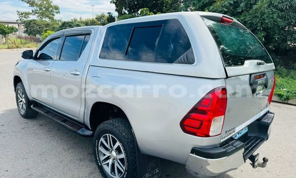 Buy Used Toyota Hilux Silver Car in Maputo in Maputo Buy Used Toyota Hilux Silver Car in Maputo in Maputo