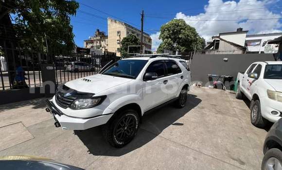 Tenga Tsaru Toyota Fortuner Chena Mota in Maputo in Maputo Tenga Tsaru Toyota Fortuner Chena Mota in Maputo in Maputo