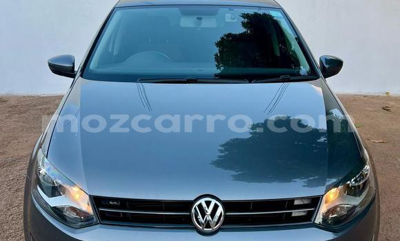 Nunua Ilio tumika Volkswagen Polo Bluu Gari ndani ya Maputo nchini Maputo Nunua Ilio tumika Volkswagen Polo Bluu Gari ndani ya Maputo nchini Maputo