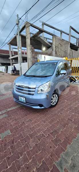 Big with watermark toyota noah maputo maputo 23865