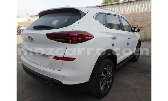 Comprar Importar Hyundai Tucson Branco Carro em Import - Dubai em Cabo Delgado Comprar Importar Hyundai Tucson Branco Carro em Import - Dubai em Cabo Delgado