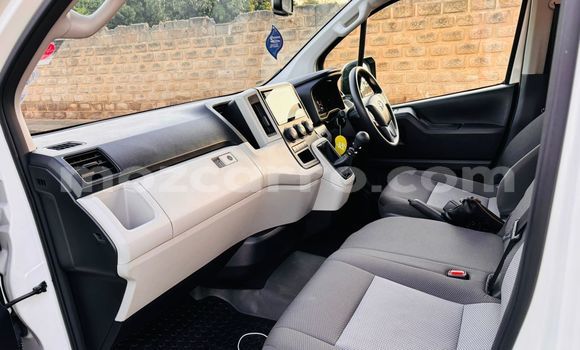 Buy New Toyota Hiace White Car in Maputo in Maputo Buy New Toyota Hiace White Car in Maputo in Maputo
