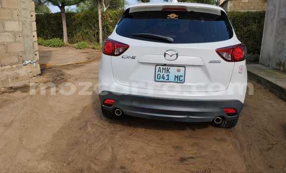 Nunua Ilio tumika Mazda CX-5 Nyeupe Gari ndani ya Maputo nchini Maputo