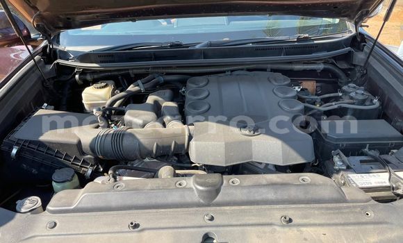 Nunua Ilio tumika Toyota Land Cruiser Prado Nyingine Gari ndani ya Maputo nchini Maputo Nunua Ilio tumika Toyota Land Cruiser Prado Nyingine Gari ndani ya Maputo nchini Maputo