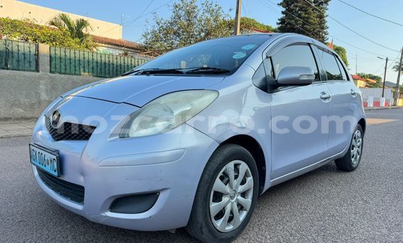 Nunua Ilio tumika Toyota Vitz Bluu Gari ndani ya Maputo nchini Maputo Nunua Ilio tumika Toyota Vitz Bluu Gari ndani ya Maputo nchini Maputo