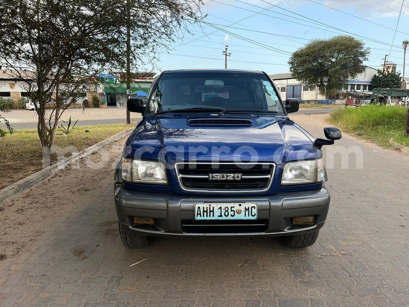 Big with watermark isuzu bighorn maputo maputo 23879