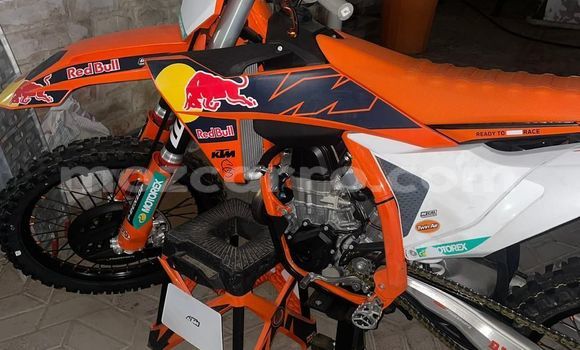 Comprar Usado KTM 450 Bege Moto em Maputo em Maputo