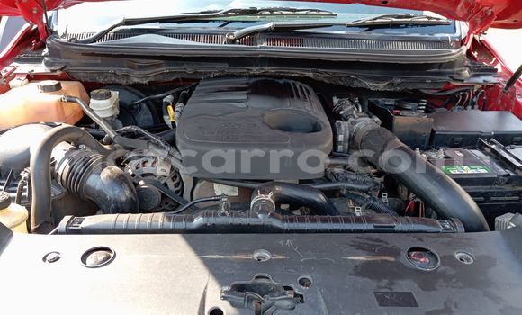 Nunua Ilio tumika Mazda BT-50 Nyekundu Gari ndani ya Maputo nchini Maputo Nunua Ilio tumika Mazda BT-50 Nyekundu Gari ndani ya Maputo nchini Maputo