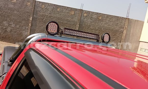 Nunua Ilio tumika Mazda BT-50 Nyekundu Gari ndani ya Maputo nchini Maputo Nunua Ilio tumika Mazda BT-50 Nyekundu Gari ndani ya Maputo nchini Maputo