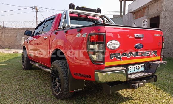Nunua Ilio tumika Mazda BT-50 Nyekundu Gari ndani ya Maputo nchini Maputo Nunua Ilio tumika Mazda BT-50 Nyekundu Gari ndani ya Maputo nchini Maputo
