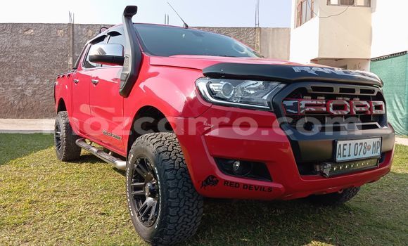 Nunua Ilio tumika Mazda BT-50 Nyekundu Gari ndani ya Maputo nchini Maputo Nunua Ilio tumika Mazda BT-50 Nyekundu Gari ndani ya Maputo nchini Maputo
