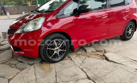 Nunua Ilio tumika Honda Fit Aria Nyekundu Gari ndani ya Maputo nchini Maputo Nunua Ilio tumika Honda Fit Aria Nyekundu Gari ndani ya Maputo nchini Maputo