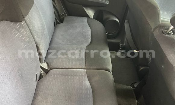 Nunua Ilio tumika Honda Fit Aria Nyekundu Gari ndani ya Maputo nchini Maputo Nunua Ilio tumika Honda Fit Aria Nyekundu Gari ndani ya Maputo nchini Maputo