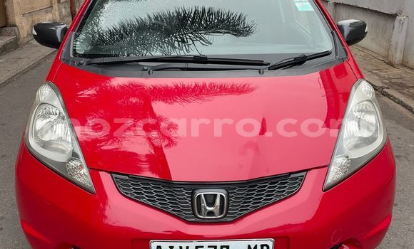 Nunua Ilio tumika Honda Fit Aria Nyekundu Gari ndani ya Maputo nchini Maputo Nunua Ilio tumika Honda Fit Aria Nyekundu Gari ndani ya Maputo nchini Maputo