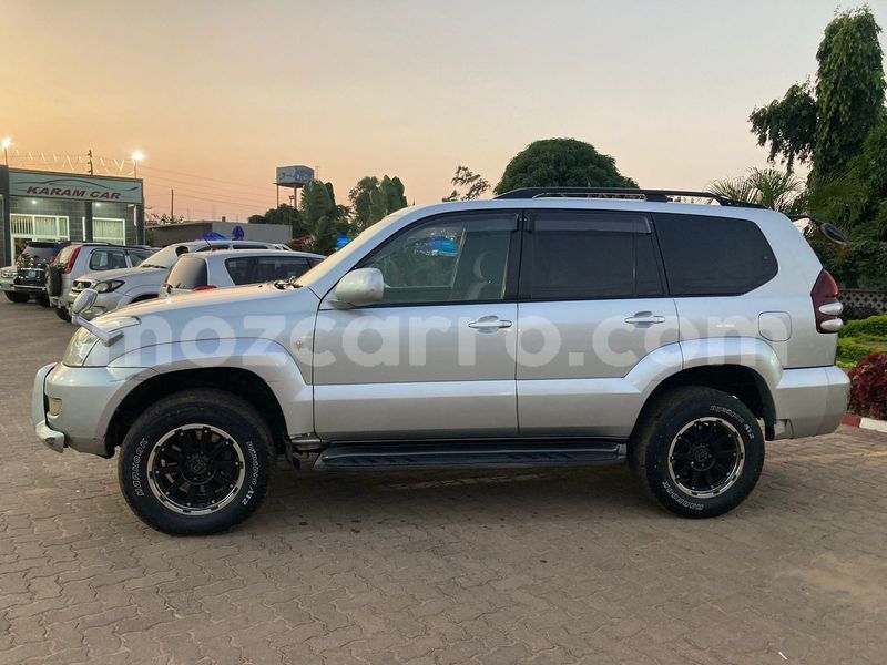 Big with watermark toyota land cruiser prado maputo maputo 23895