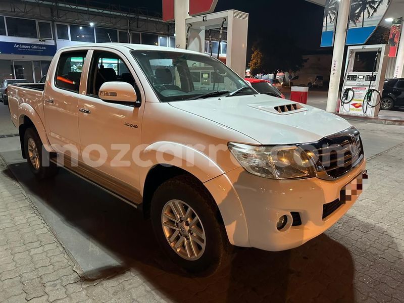 Big with watermark toyota hilux maputo maputo 23896