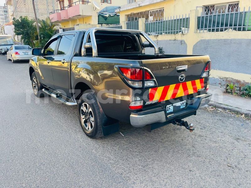 Big with watermark toyota hilux maputo maputo 23902