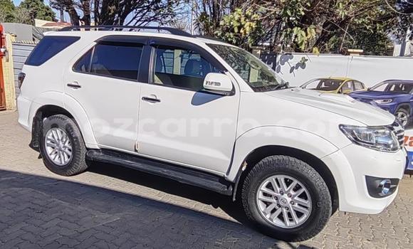 Comprar Usado Toyota Fortuner Branco Carro em Maputo em Maputo Comprar Usado Toyota Fortuner Branco Carro em Maputo em Maputo