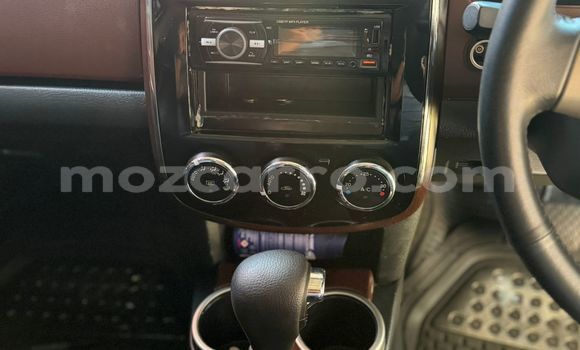 Nunua Ilio tumika Mazda Verisa Nyeupe Gari ndani ya Maputo nchini Maputo Nunua Ilio tumika Mazda Verisa Nyeupe Gari ndani ya Maputo nchini Maputo