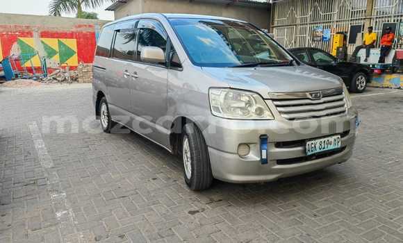 Buy Used Toyota Noah Other Car in Maputo in Maputo