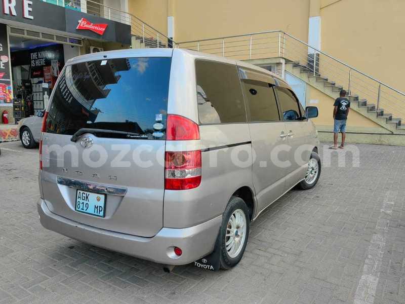 Big with watermark toyota noah maputo maputo 23918