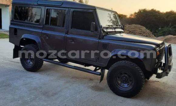 Buy Used Land Rover Defender Other Car in Maputo in Maputo Buy Used Land Rover Defender Other Car in Maputo in Maputo