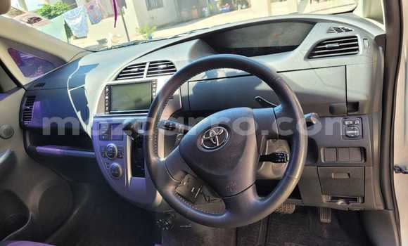 Buy Used Toyota Ractis Silver Car in Maputo in Maputo Buy Used Toyota Ractis Silver Car in Maputo in Maputo
