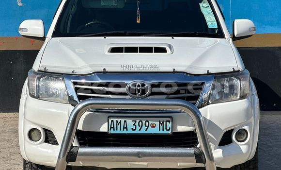 Comprar Novo Toyota Hilux Branco Carro em Maputo em Maputo Comprar Novo Toyota Hilux Branco Carro em Maputo em Maputo