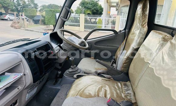 Tenga Tsaru Toyota Dyna Chena Mota in Maputo in Maputo Tenga Tsaru Toyota Dyna Chena Mota in Maputo in Maputo