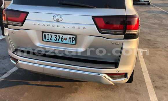 Nunua Ilio tumika Toyota Land Cruiser Nyingine Gari ndani ya Maputo nchini Maputo Nunua Ilio tumika Toyota Land Cruiser Nyingine Gari ndani ya Maputo nchini Maputo