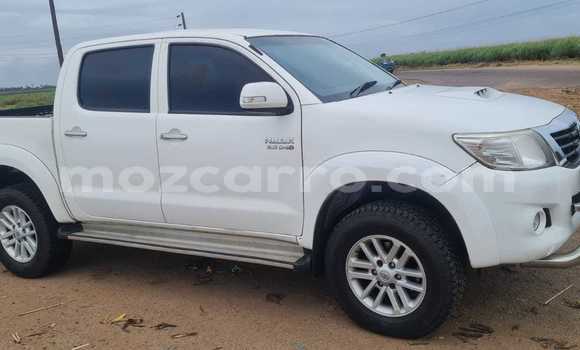 Buy Used Toyota Hilux White Car in Maputo in Maputo Buy Used Toyota Hilux White Car in Maputo in Maputo