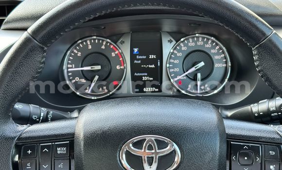 Comprar Usado Toyota Hiluxe Revo Branco Carro em Maputo em Maputo Comprar Usado Toyota Hiluxe Revo Branco Carro em Maputo em Maputo