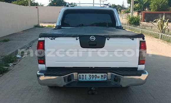 Buy Used Nissan Hardbody White Car in Maputo in Maputo Buy Used Nissan Hardbody White Car in Maputo in Maputo