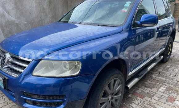 Nunua Ilio tumika Volkswagen Touareg Bluu Gari ndani ya Maputo nchini Maputo Nunua Ilio tumika Volkswagen Touareg Bluu Gari ndani ya Maputo nchini Maputo