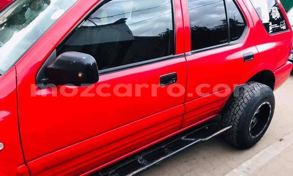 Nunua Ilio tumika Isuzu Wizard Nyekundu Gari ndani ya Maputo nchini Maputo Nunua Ilio tumika Isuzu Wizard Nyekundu Gari ndani ya Maputo nchini Maputo