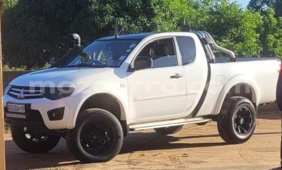 Buy Used Mitsubishi Triton Silver Car in Maputo in Maputo Buy Used Mitsubishi Triton Silver Car in Maputo in Maputo