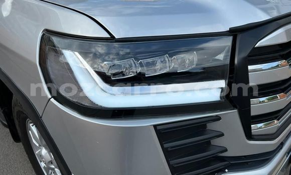 Comprar Novo Toyota Land Cruiser Prata Carro em Maputo em Maputo Comprar Novo Toyota Land Cruiser Prata Carro em Maputo em Maputo
