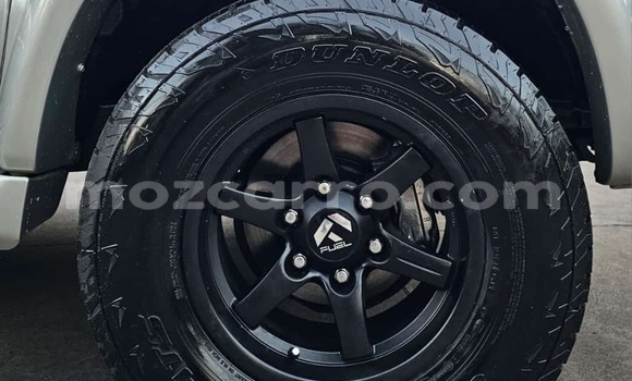 Comprar Usado Toyota Surf De outros Carro em Maputo em Maputo Comprar Usado Toyota Surf De outros Carro em Maputo em Maputo