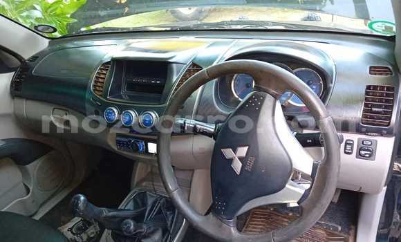 Nunua Ilio tumika Mitsubishi Triton Nyeusi Gari ndani ya Maputo nchini Maputo Nunua Ilio tumika Mitsubishi Triton Nyeusi Gari ndani ya Maputo nchini Maputo