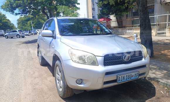 Buy Used Toyota RAV4 Silver Car in Maputo in Maputo Buy Used Toyota RAV4 Silver Car in Maputo in Maputo
