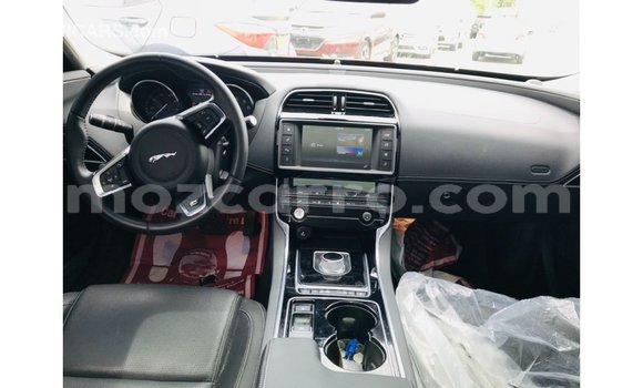 Nunua Imported Jaguar XE Nyekundu Gari ndani ya Import - Dubai nchini Cabo Delgado Nunua Imported Jaguar XE Nyekundu Gari ndani ya Import - Dubai nchini Cabo Delgado