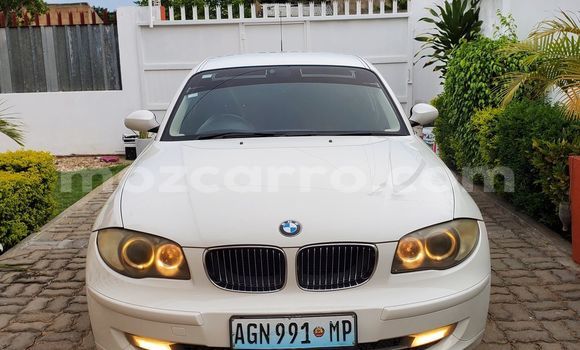 Buy Used BMW 1-Series White Car in Maputo in Maputo