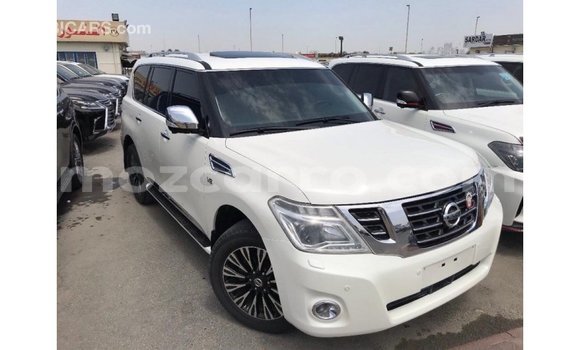 Nunua Imported Nissan Patrol Nyeupe Gari ndani ya Import - Dubai nchini Cabo Delgado Nunua Imported Nissan Patrol Nyeupe Gari ndani ya Import - Dubai nchini Cabo Delgado