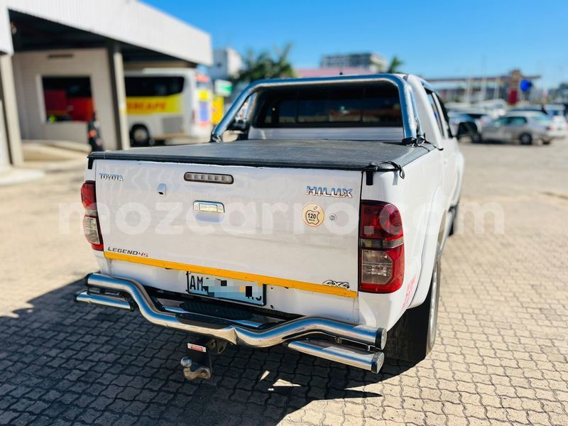 Big with watermark toyota hilux maputo maputo 23991