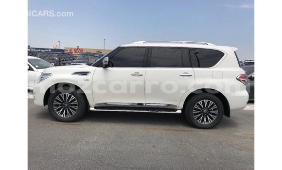 Nunua Imported Nissan Patrol Nyeupe Gari ndani ya Import - Dubai nchini Cabo Delgado Nunua Imported Nissan Patrol Nyeupe Gari ndani ya Import - Dubai nchini Cabo Delgado
