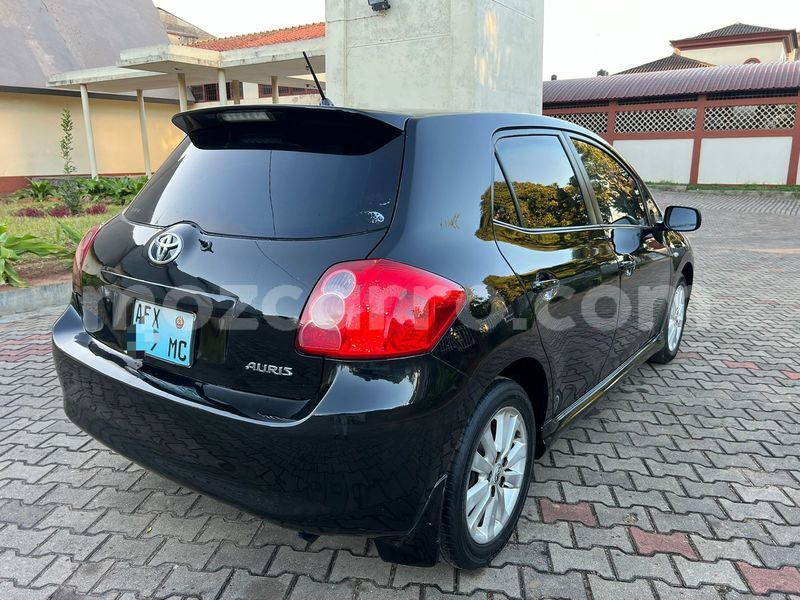 Big with watermark toyota auris maputo maputo 23992