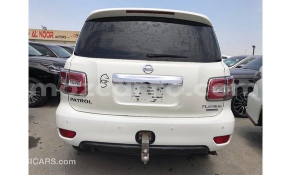 Nunua Imported Nissan Patrol Nyeupe Gari ndani ya Import - Dubai nchini Cabo Delgado Nunua Imported Nissan Patrol Nyeupe Gari ndani ya Import - Dubai nchini Cabo Delgado