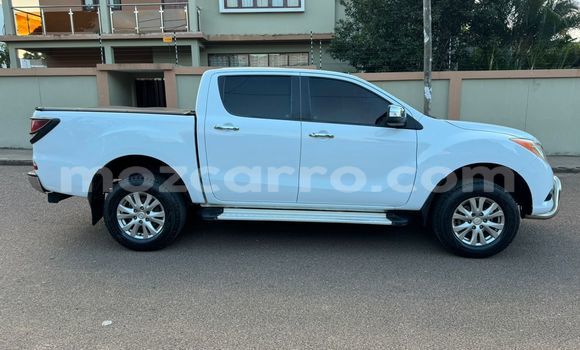 Tenga Tsaru Mazda BT-50 Chena Mota in Maputo in Maputo Tenga Tsaru Mazda BT-50 Chena Mota in Maputo in Maputo