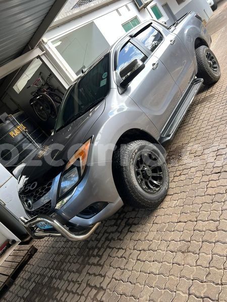 Big with watermark mazda bt 50 maputo maputo 24002